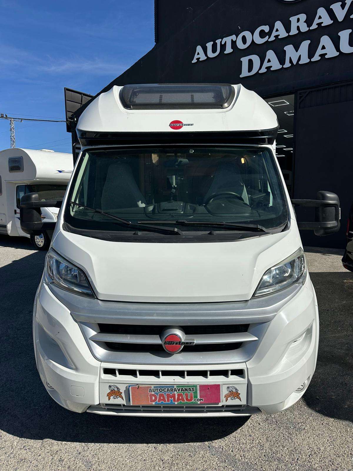 AUTOCARAVANA PERFILADA BURSTNER NEXXO iT680g GRAN SALON - Imagen 6
